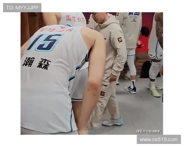 刘维伟怒斥韦瑟斯庞 更衣室点评仍有不足 刘维伟怒斥韦瑟斯庞 更衣室点评仍有不足